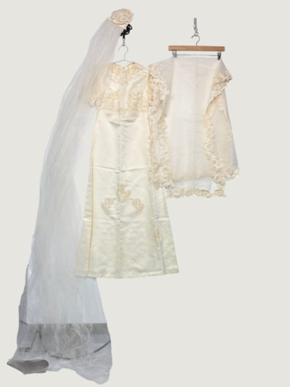 Vintage Womens Wedding Dress Set Small Cream Lace Satin Gown Veil Train Floral - Picture 5 of 16
